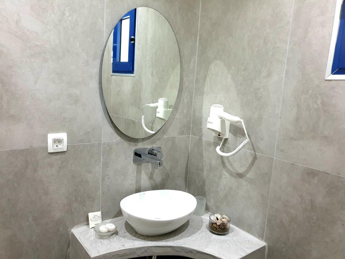 Arapiou Aparthotel 3*