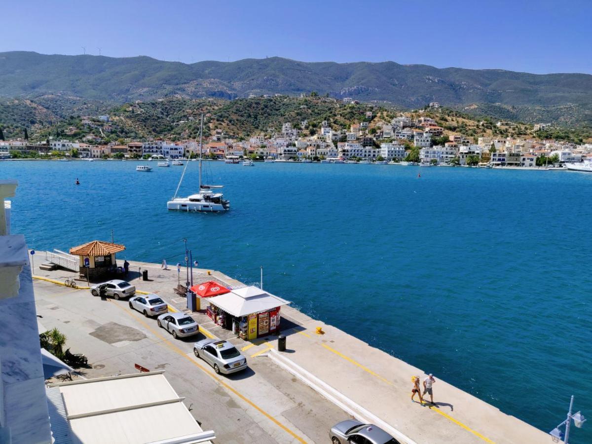 The Manessi Boutique 3* Poros Town