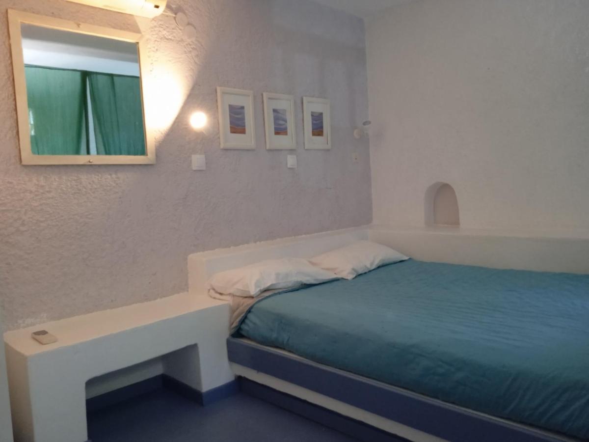 Nefeli Leros Aparthotel 3*