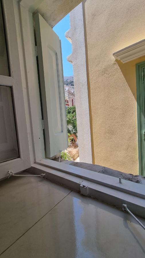 Kozas Art House, Apartment Symi