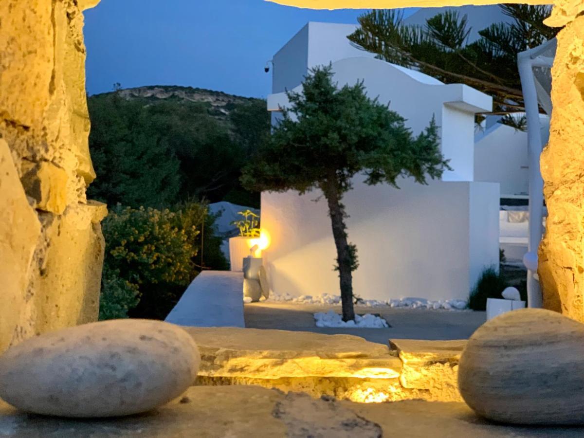 Eos Milos House *