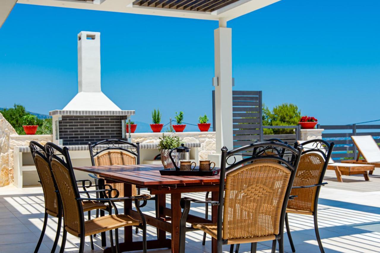 Lamar Private Luxury Villa