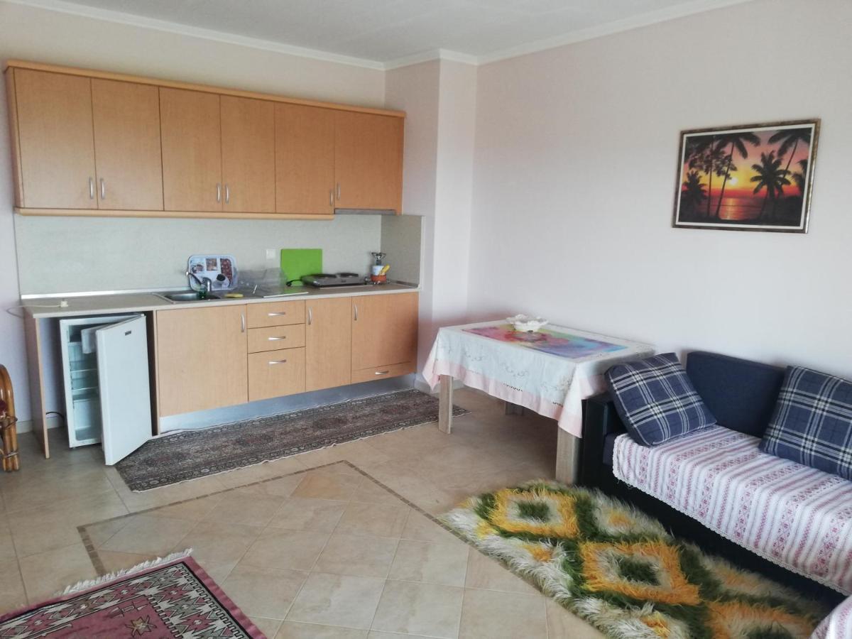 εξοχικο στουσ προποδεσ του ολυμπου Leptokarya (Pieria)