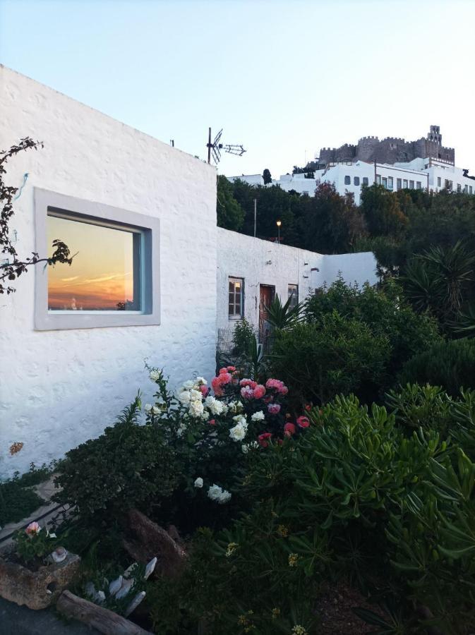 Chora Traditional Genadio Holiday home *
