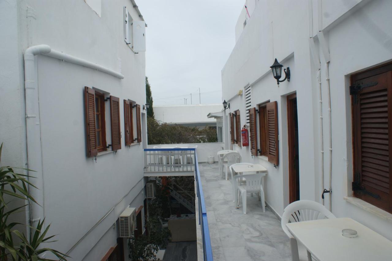 Eleftheria Hotel *