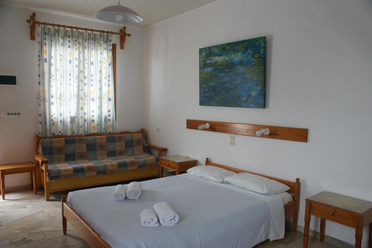 Eleftheria Hotel *
