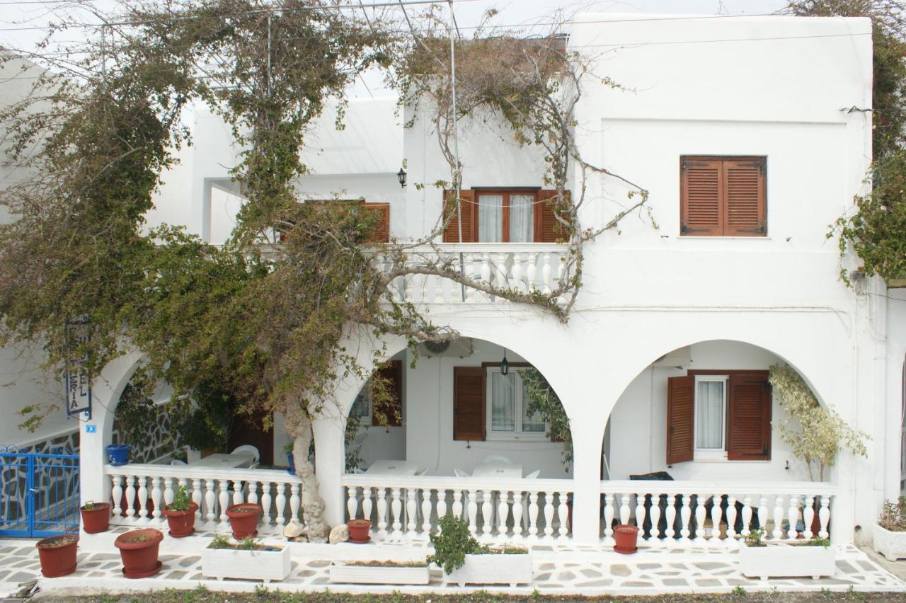 Hotel Eleftheria *
