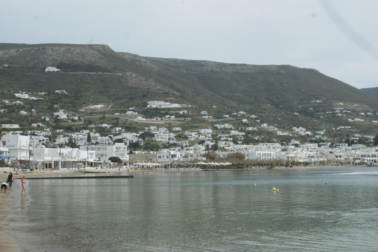 Eleftheria * Parikia (Paros)