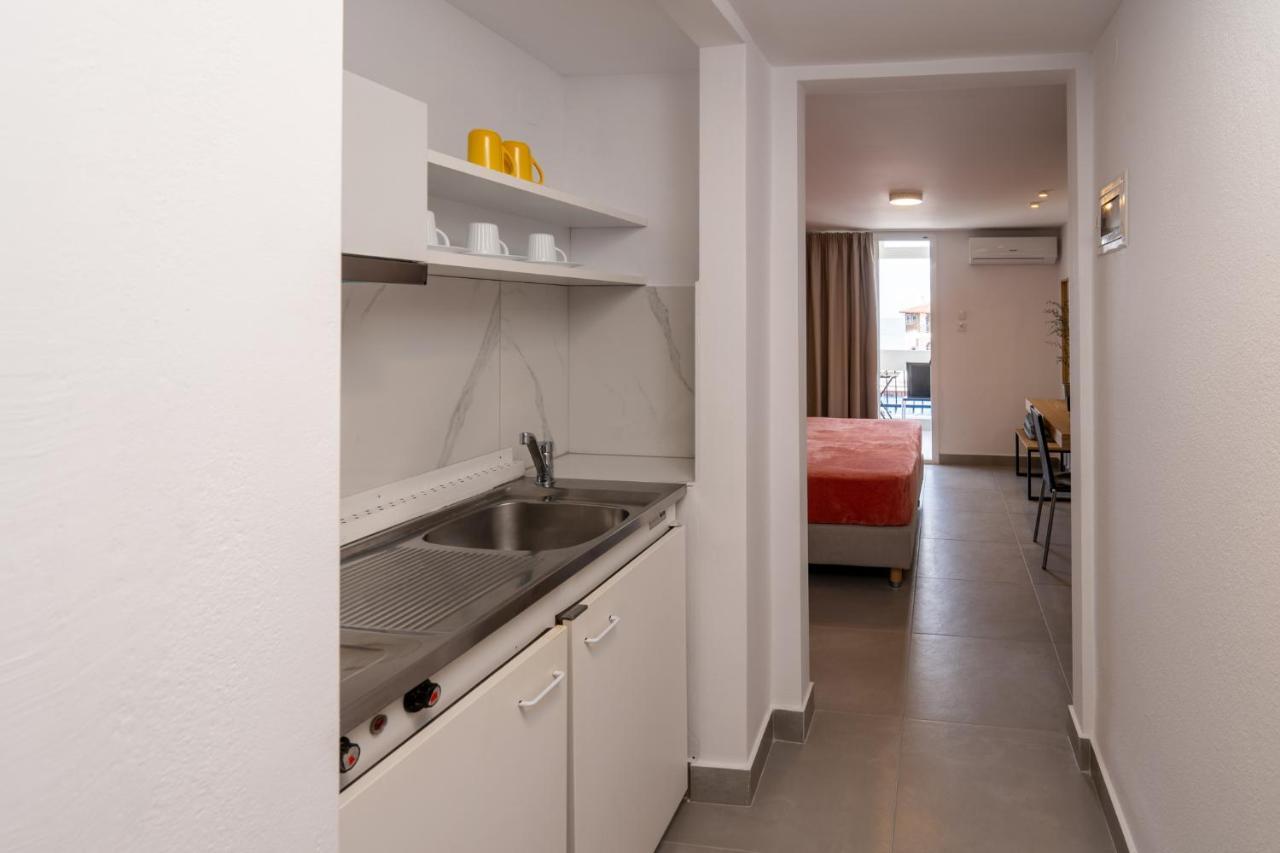 Aparthotel Bemyguest Comfort Zefyros Neoi Poroi