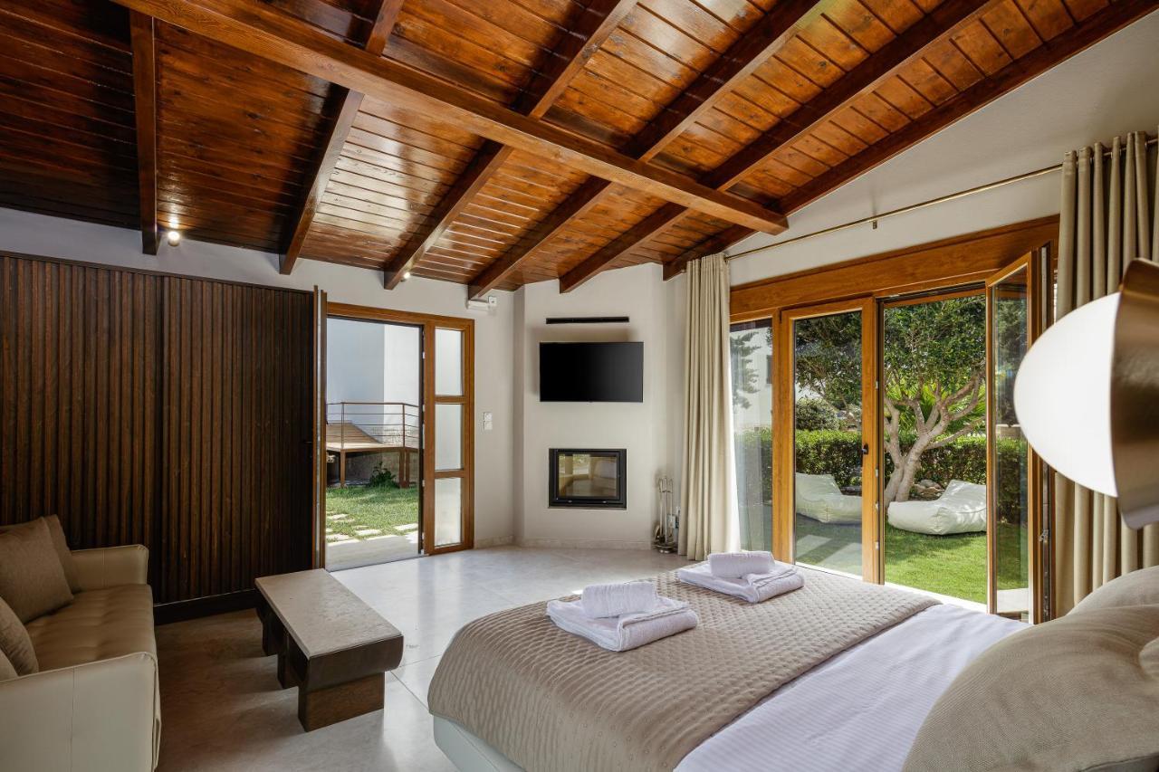 Alpha Estate & Villa