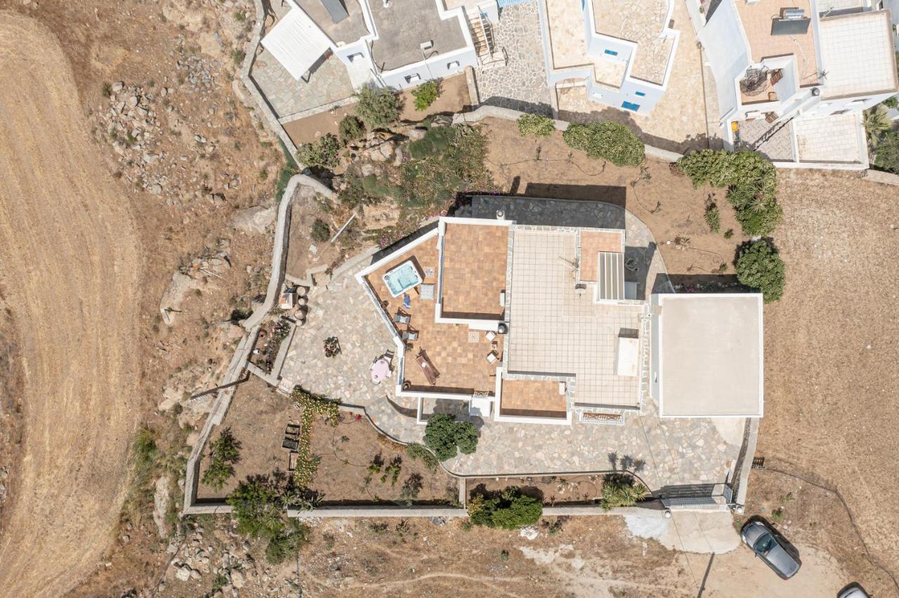 Argo Villa Glinado Naxos