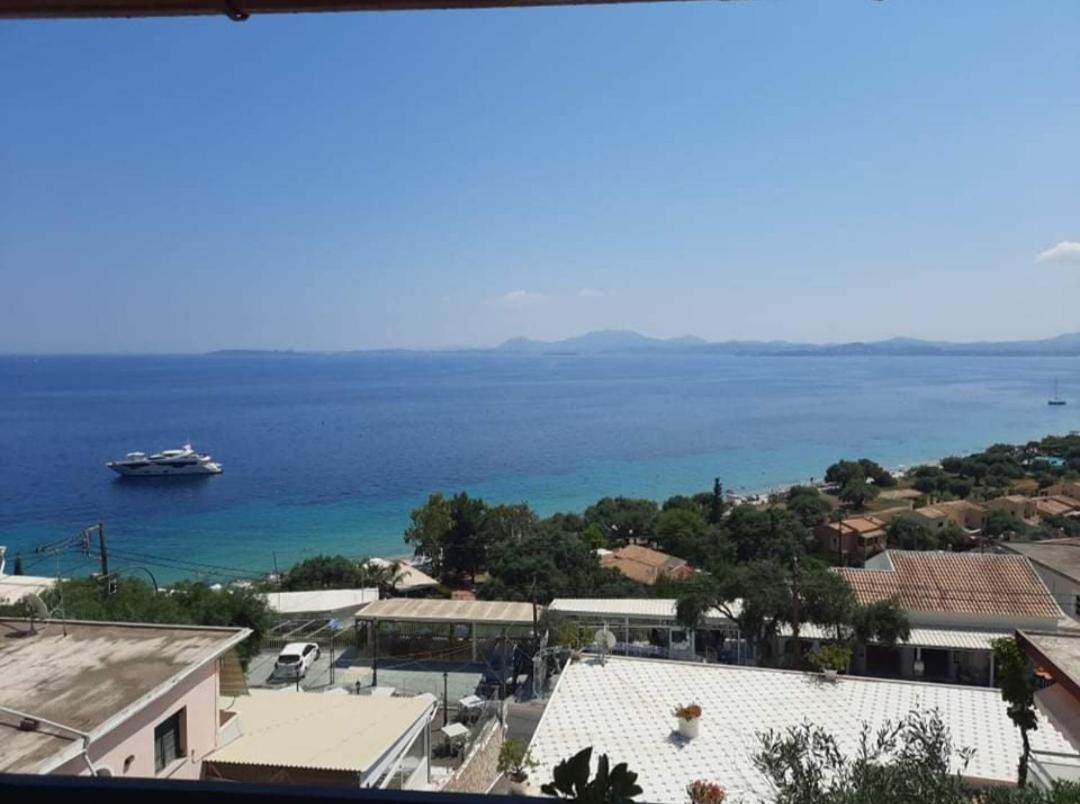 Emilios See View Apartment Barbati
