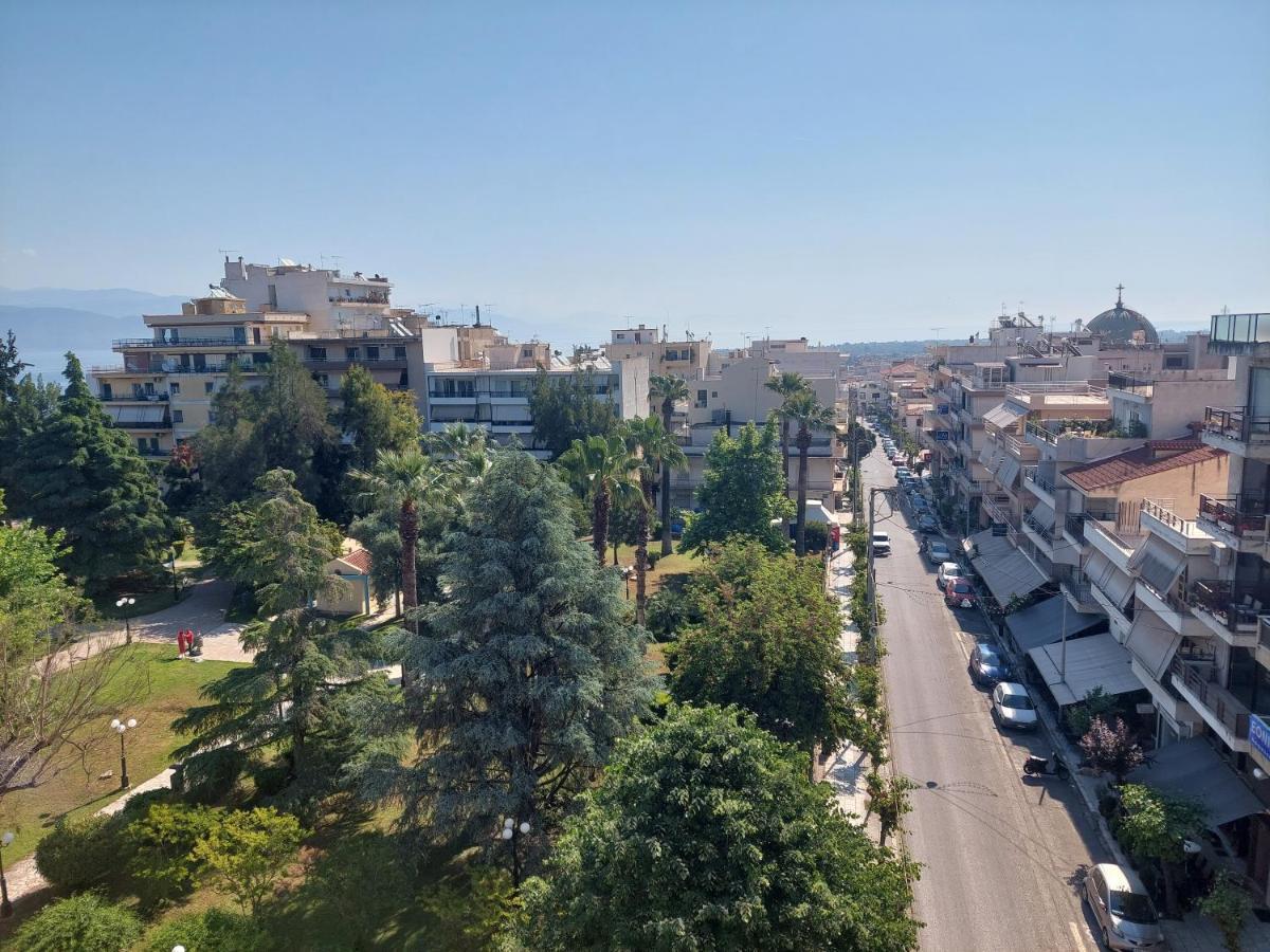 Park Apartment Aigio