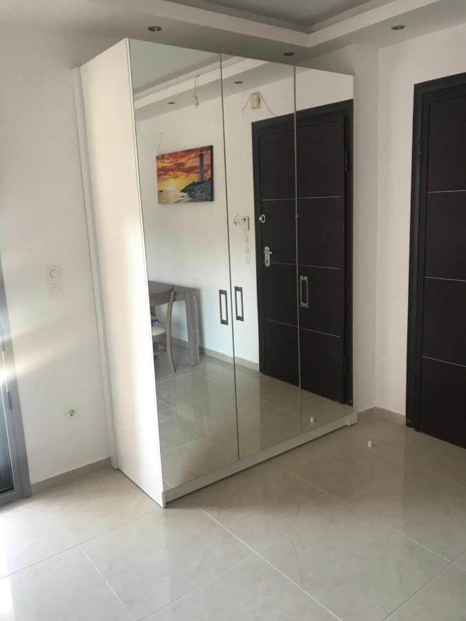 Apartment Dream 4 *