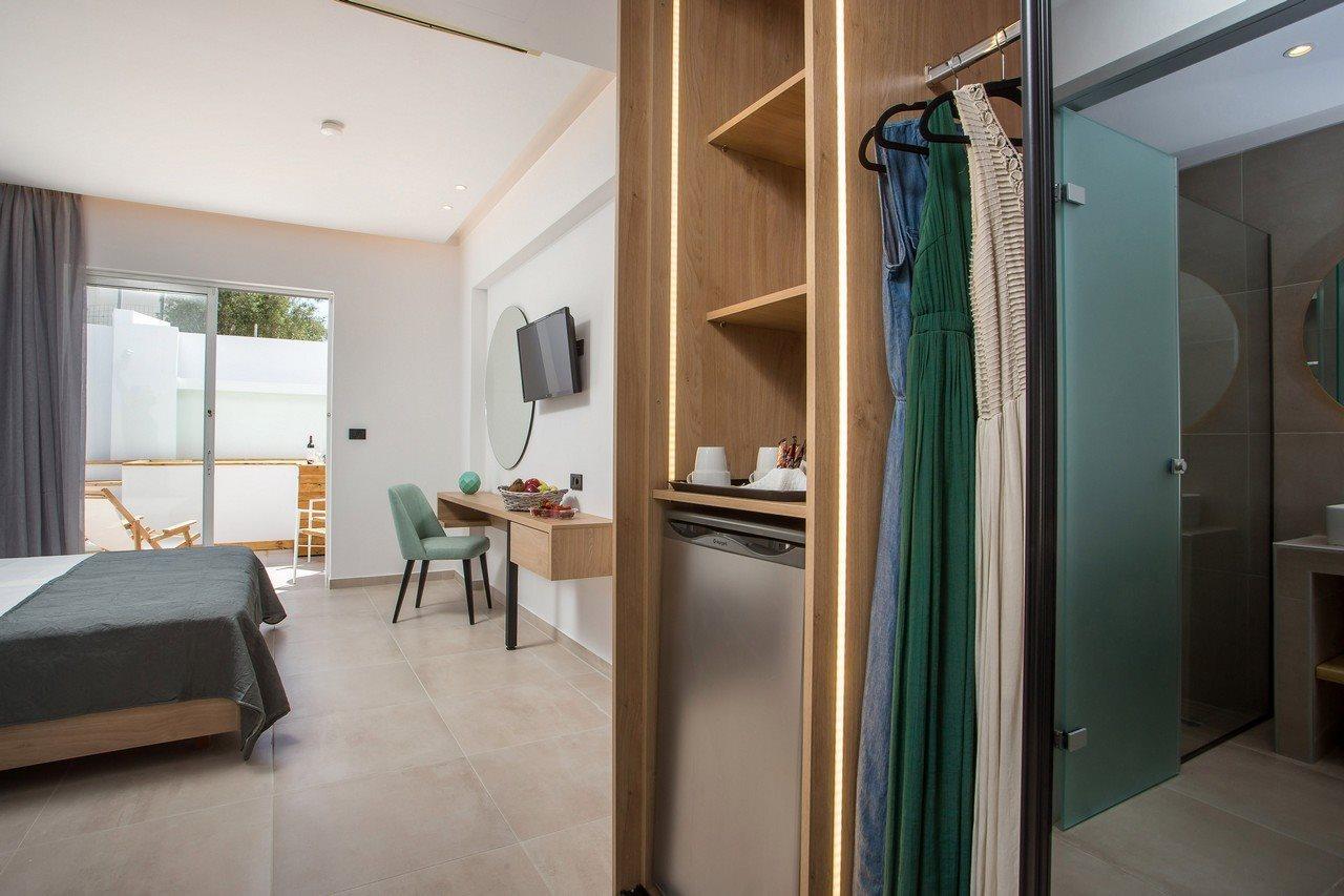 Aparthotel Casastavris - Aparts & Pool Faliraki
