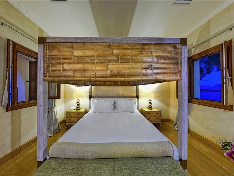 Hotel Veneziano & 4*