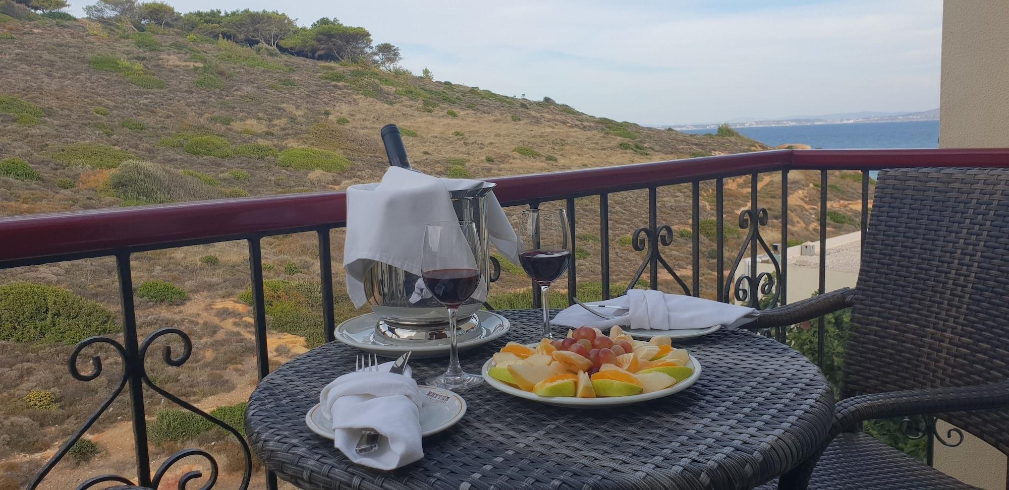 Resort Erytha & Chios 4*