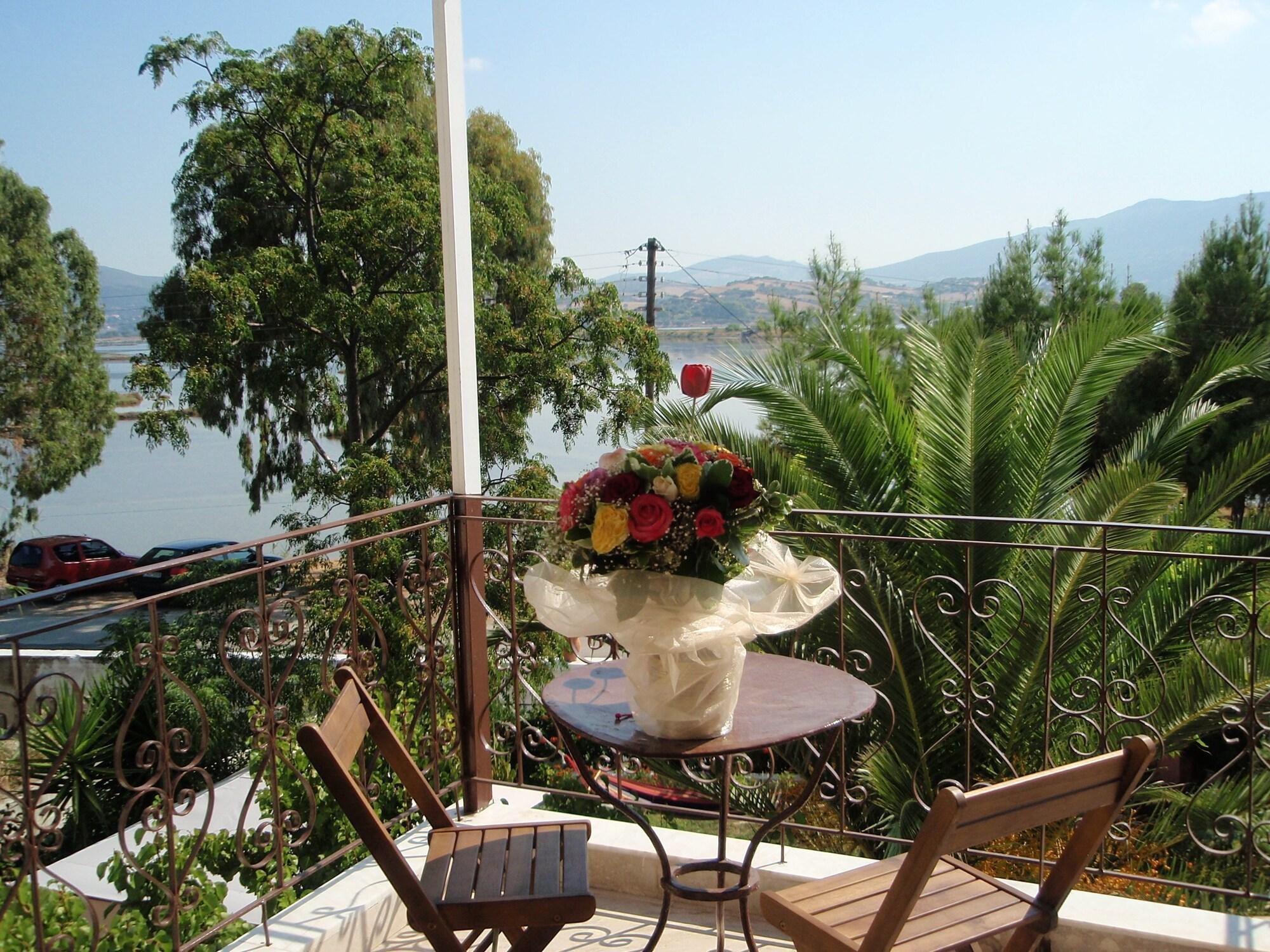 Olga Lounge Aparthotel 3*