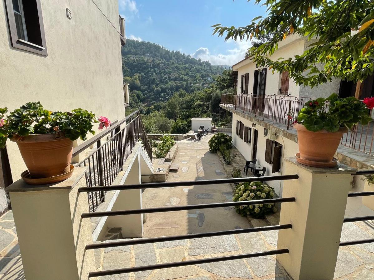 Despina Raxes Ikaria #2 Apartment *