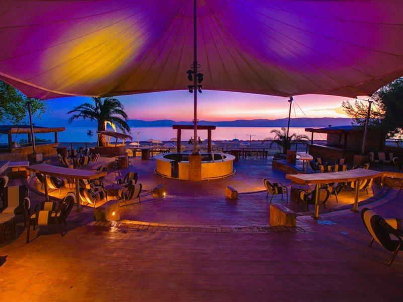 Hotel Island
