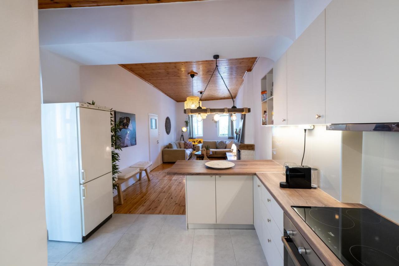 Anmar House By The Sea... Holiday home Monastiraki (Phocis)