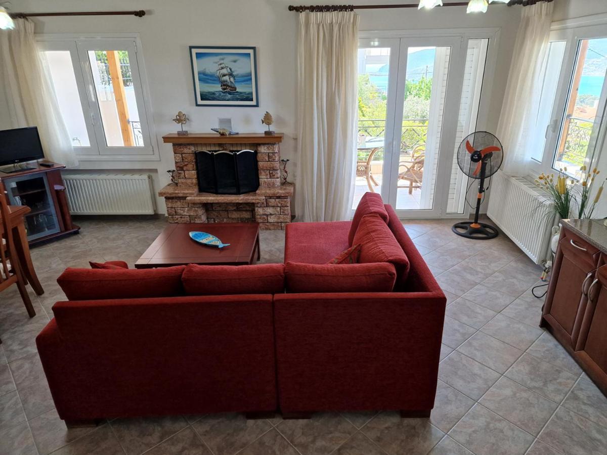Villa Liana : Luxury With Fantastic Sea View, Near Airport *