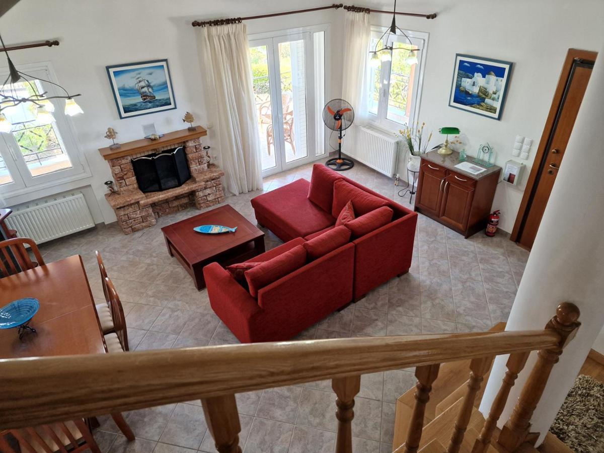 Villa Liana : Luxury With Fantastic Sea View, Near Airport *