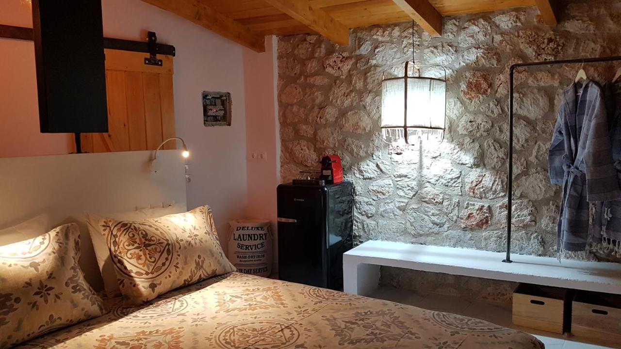 Luxury Athina Villa *