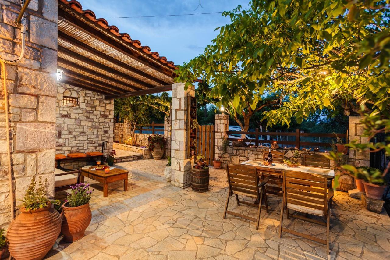 Olive Garden Stone House Near The
