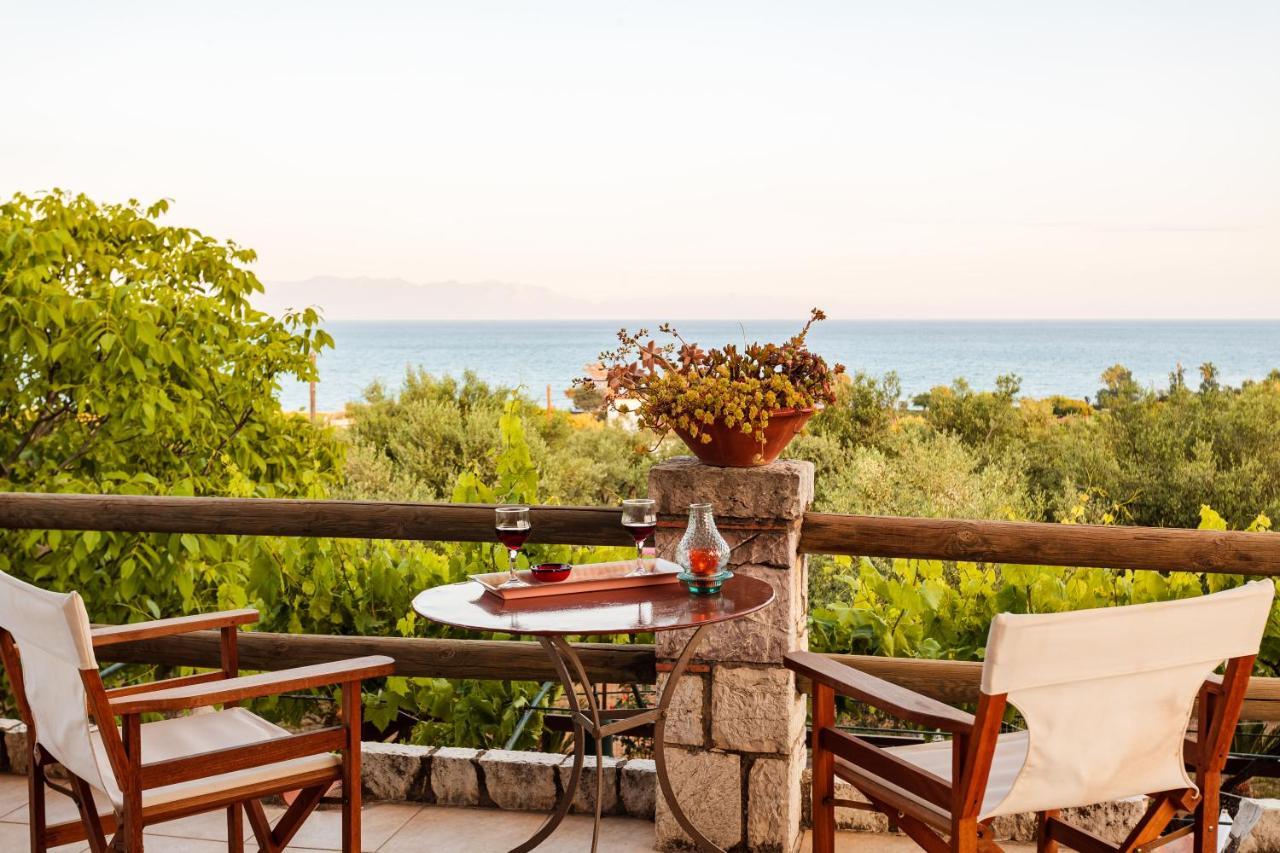 Olive Garden Stone House Near The Holiday home Petalidi