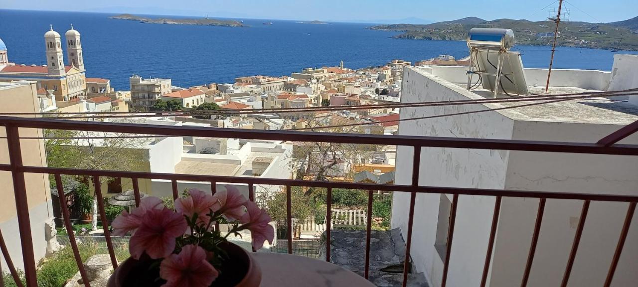 Horizonview Plakes * Ermoupoli
