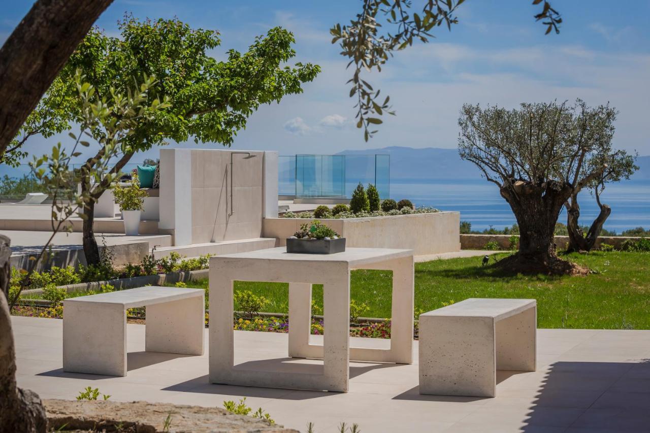 Olea O' Luxury Living