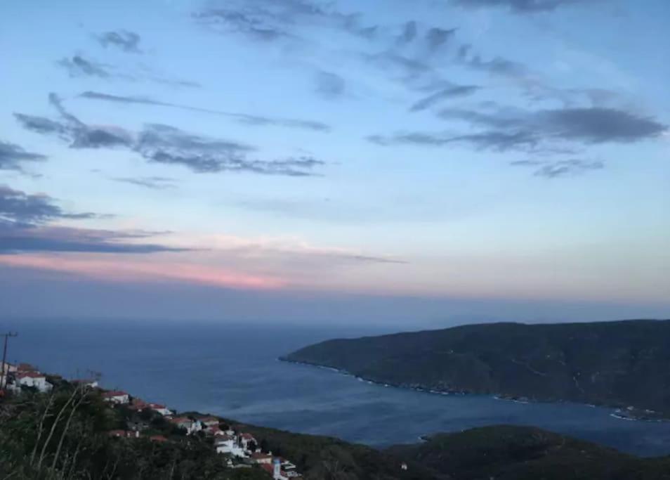 Veloni Andros Holiday home *