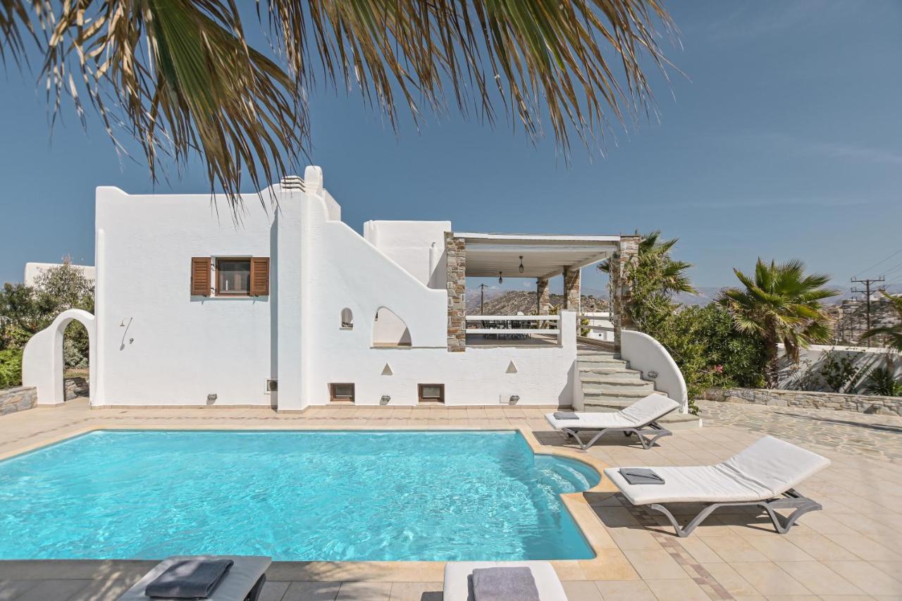 4 Bedroom Valerie With Private Swimming Pool