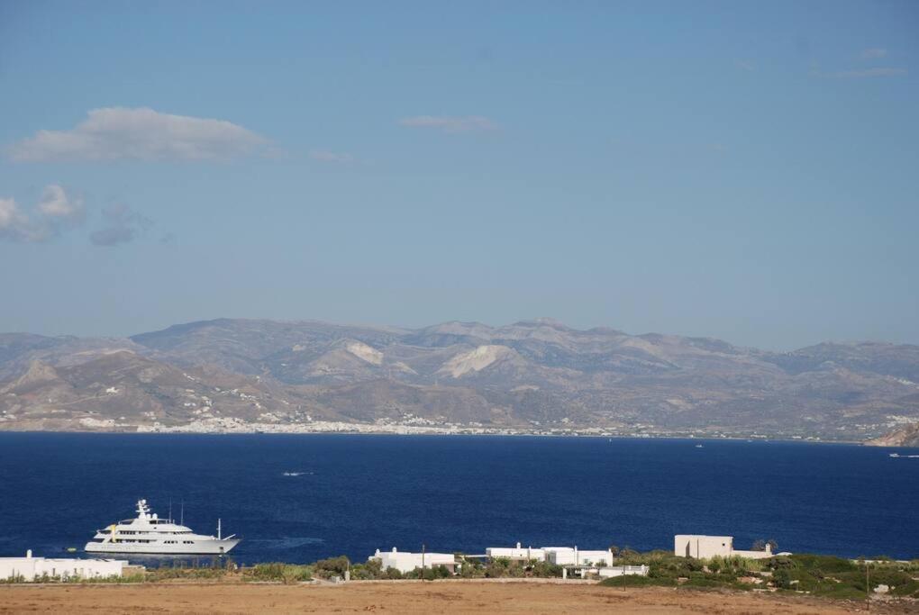 White House With Sea View Holiday home Ambelas