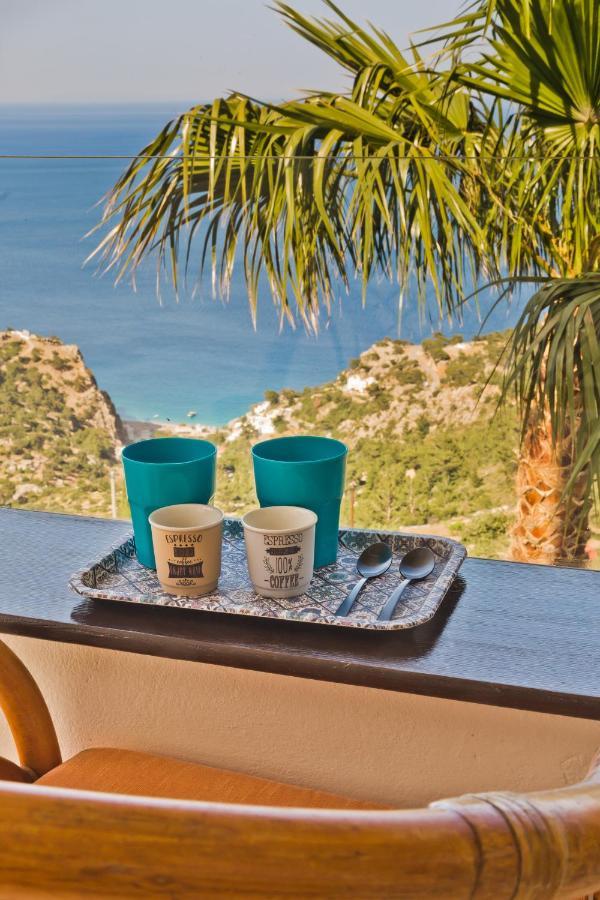 Mountain & Sea Apartment Kyra Panagia