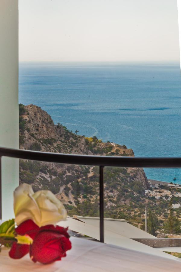 Mountain & Sea Apartment