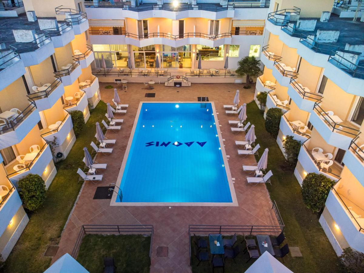 Aparthotel Adonis