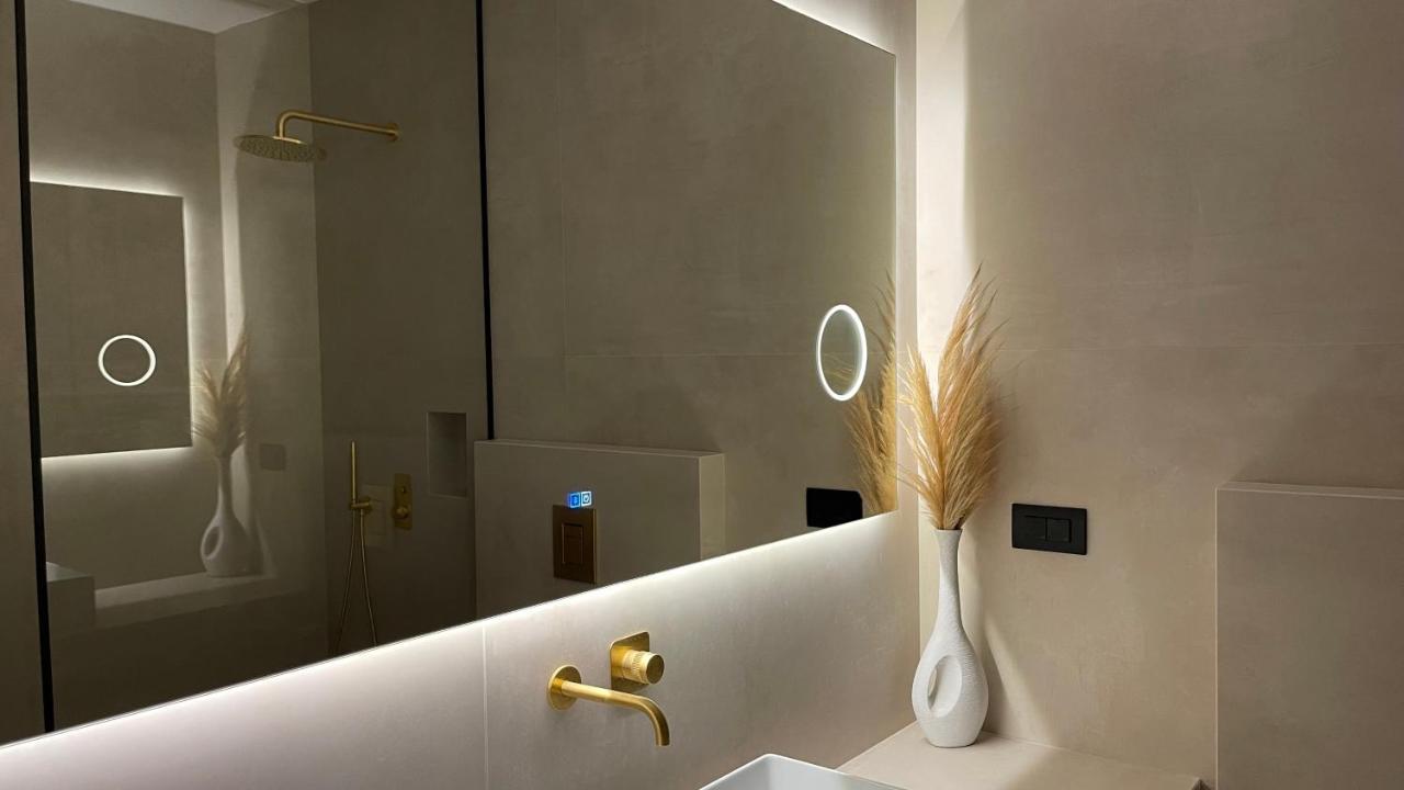 Mykonos Villa, Luxe Escape With Private Pool * Klouvas