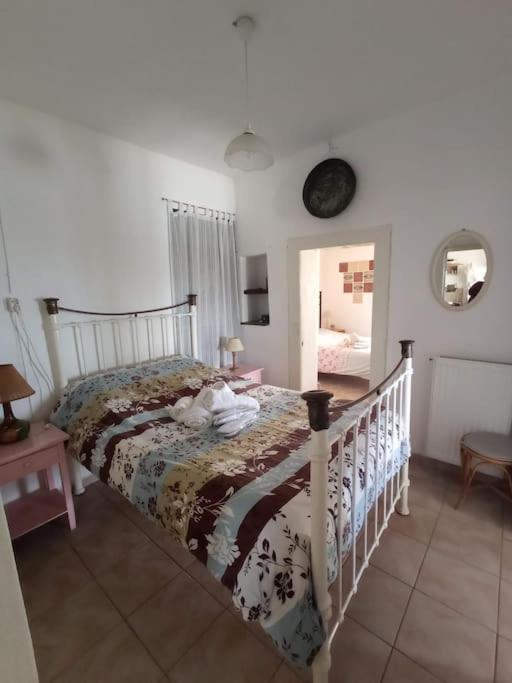 Holiday home Veloni Andros