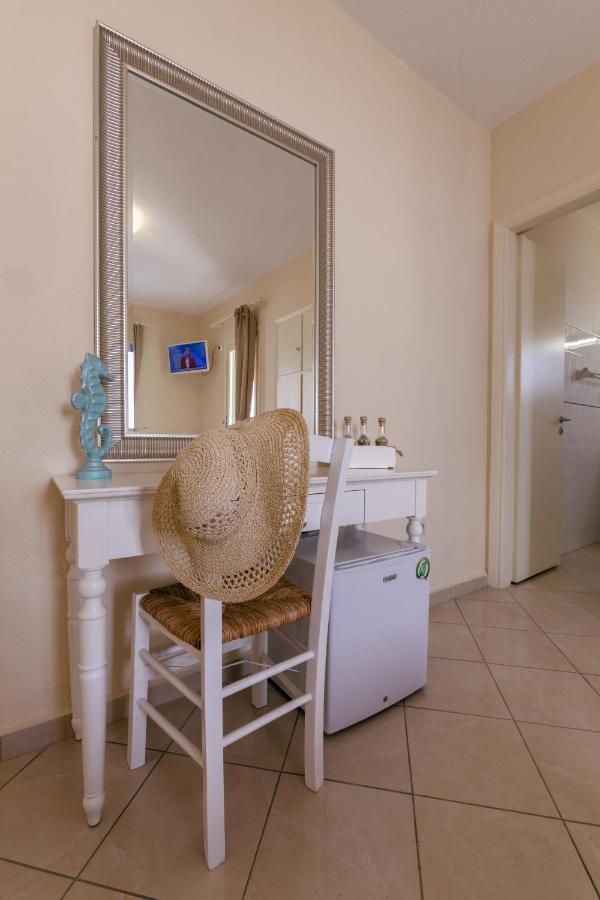 Mikri Vigla Hotel Beach Resort 3*