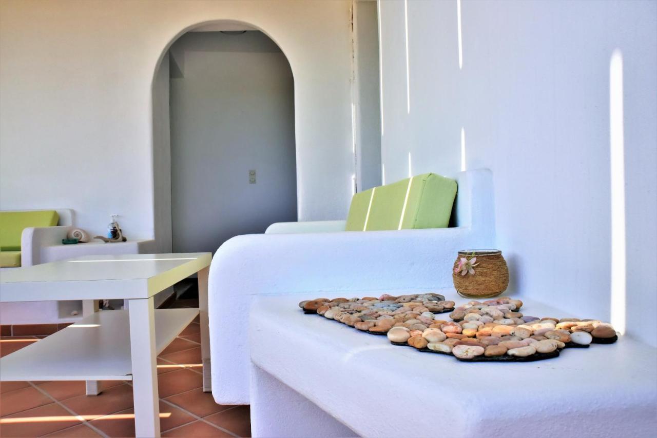 Guest house Avra Milos
