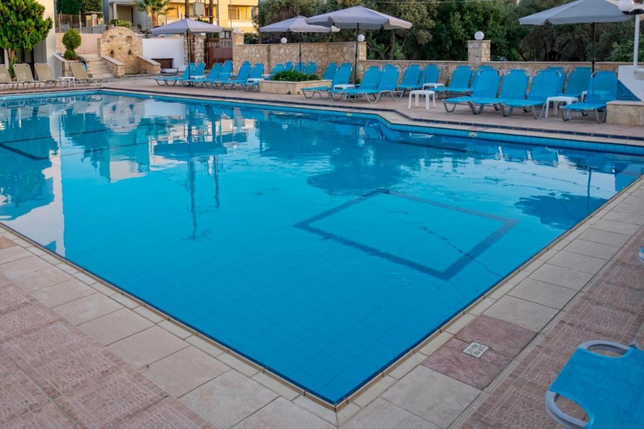 Hotel Adel Paradise