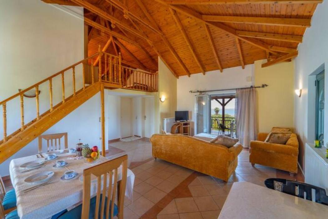 Apartment Donatos Finikounta