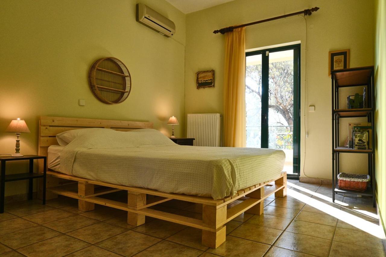 Pavlos' With View Holiday home *