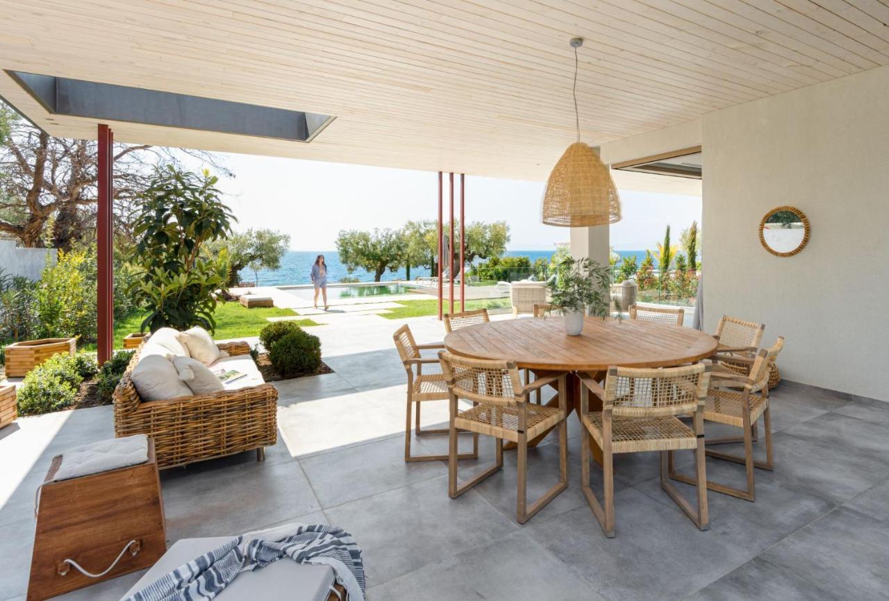 Villa Luria Homes *