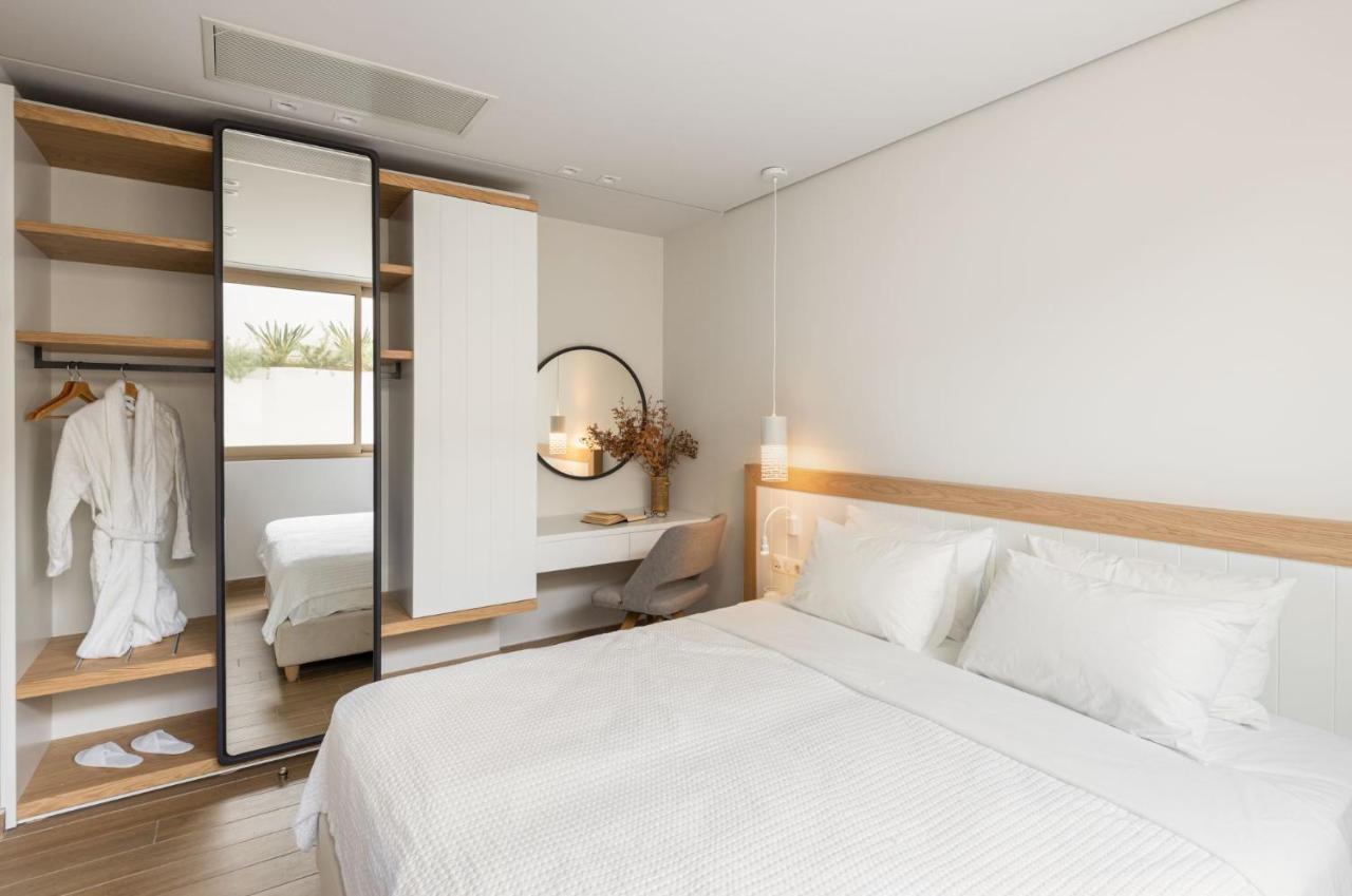 Villa Luria Homes *
