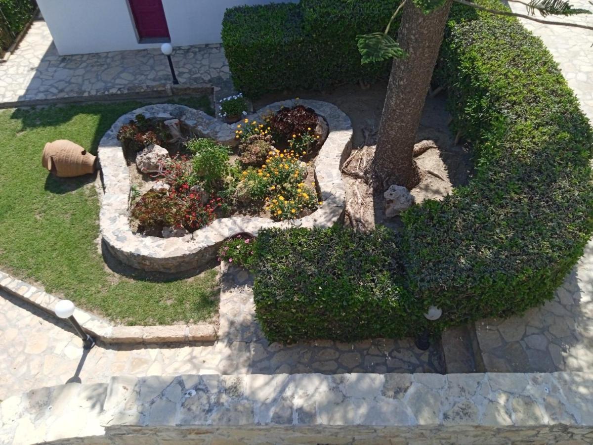 Nefeli Leros