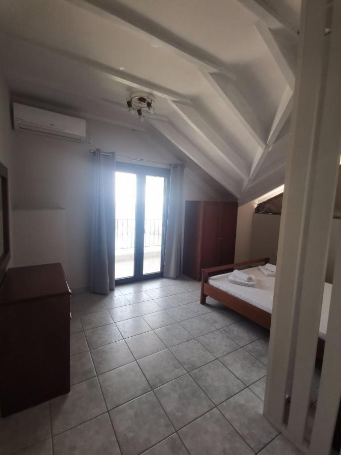 Lithitsa 3*