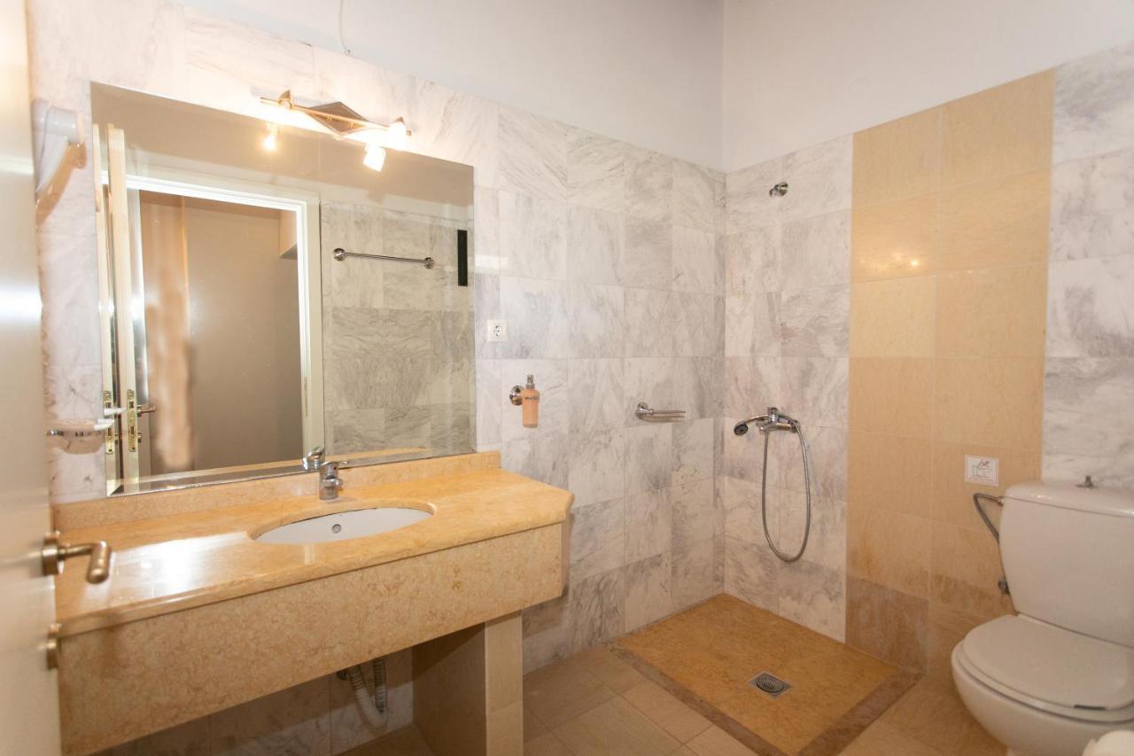 Vasso Apartment Parga